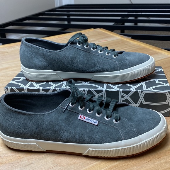 Superga Men’s Grey Suede Lace-up Sneakers Size 8 (Women’s Size 9.5) - Picture 2 of 9